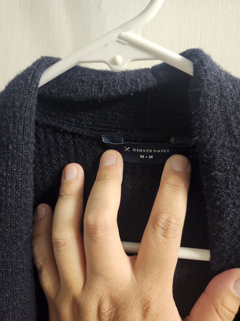 Denver Hayes Navy Open-Front Ribbed Cardigan - Picture 2 of 3